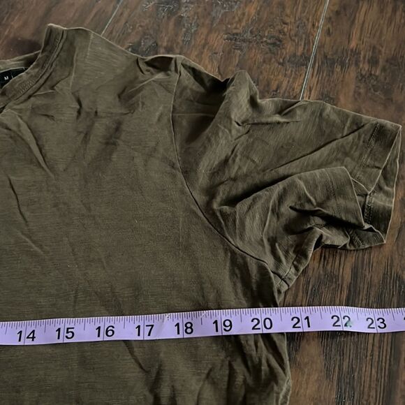 Theory tee shirt size M light brown tee made in Peru 100% cotton GUC - Picture 4 of 6